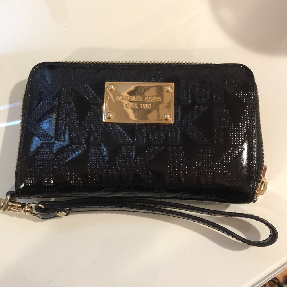 Michael Kors Patent Leather MK Wristlet